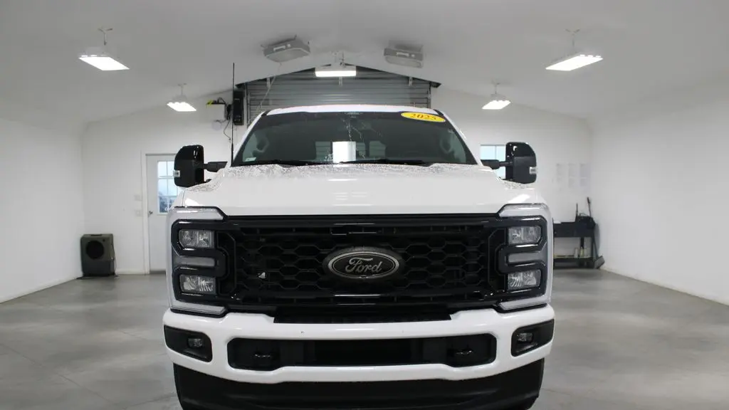 2025 Ford F-250 Super Duty XL