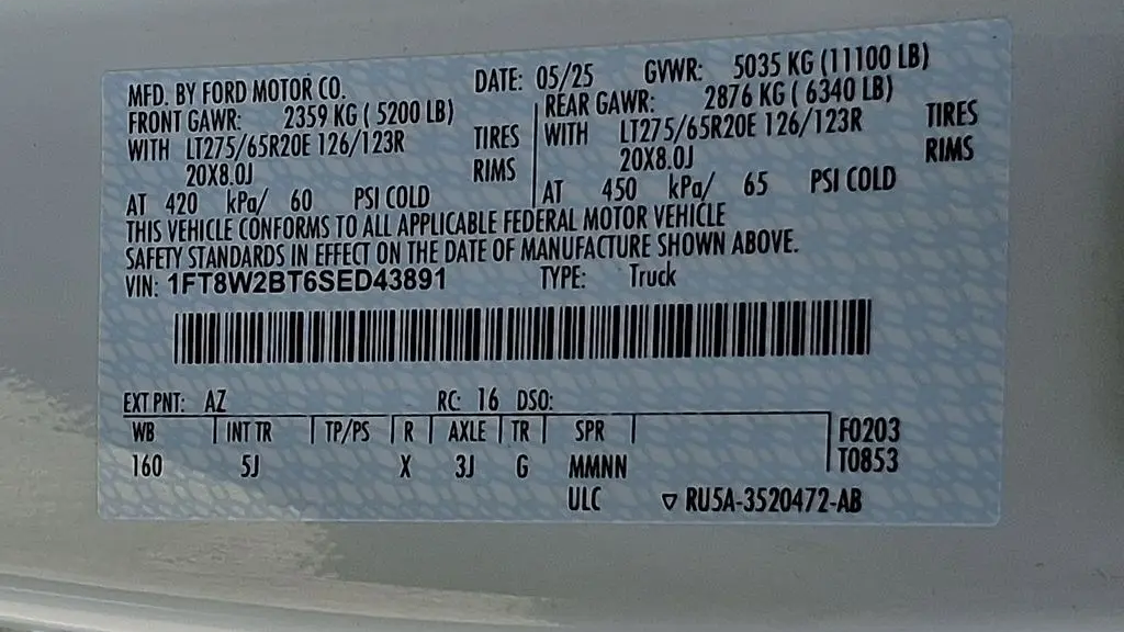2025 Ford F-250 Super Duty Platinum
