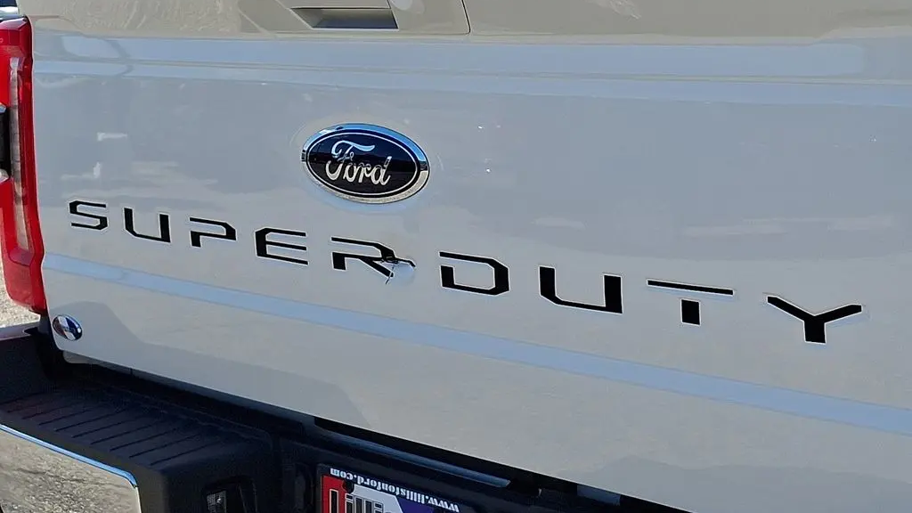2025 Ford F-250 Super Duty Platinum