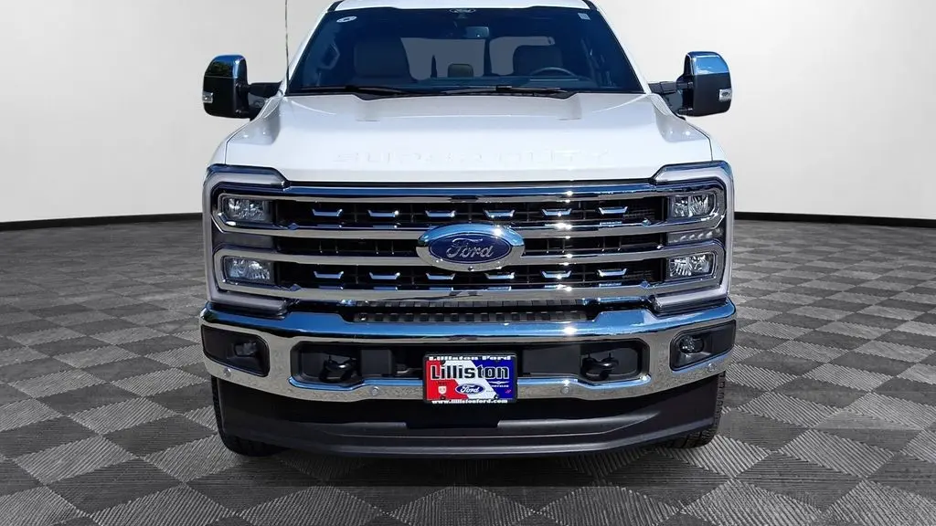 2025 Ford F-250 Super Duty Platinum