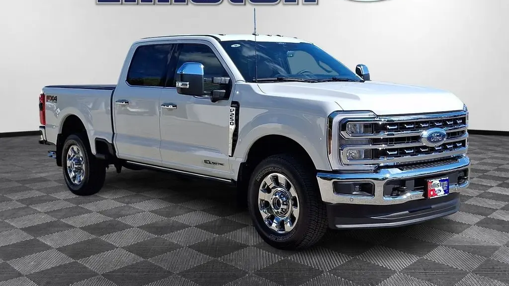 2025 Ford F-250 Super Duty Platinum