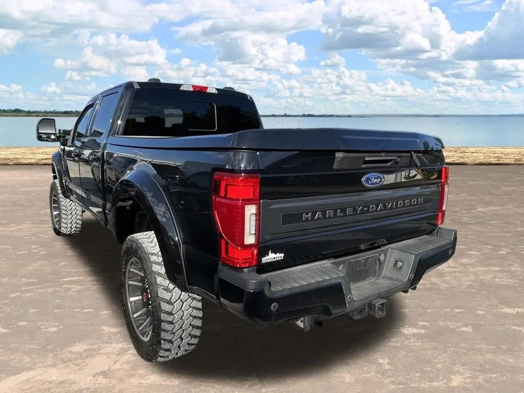 2021 Ford F-250 - $79,998