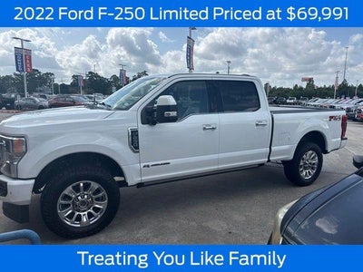 2022 Ford F-250 Super Duty 4X4 Limited 4DR Crew Cab 6.8 FT. SB Pickup