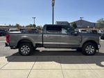 2023 F-250 Super Duty Thumbnail 6