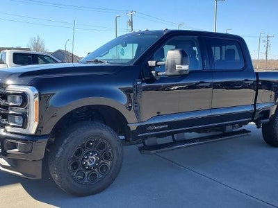 2023 Ford F-250 Super Duty 4X4 XLT 4DR Crew Cab 8 FT. LB Pickup