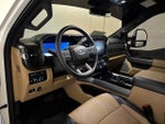 2023 F-250 Super Duty Thumbnail 5