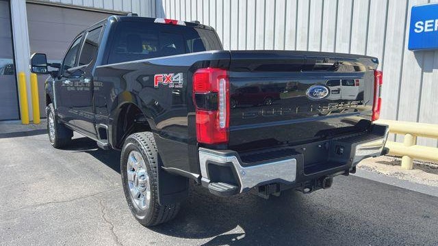 2024 Ford F-250 Super Duty Platinum