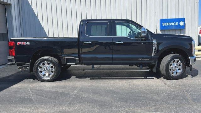 2024 Ford F-250 Super Duty Platinum