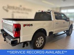 2024 F-250 Super Duty Thumbnail 3