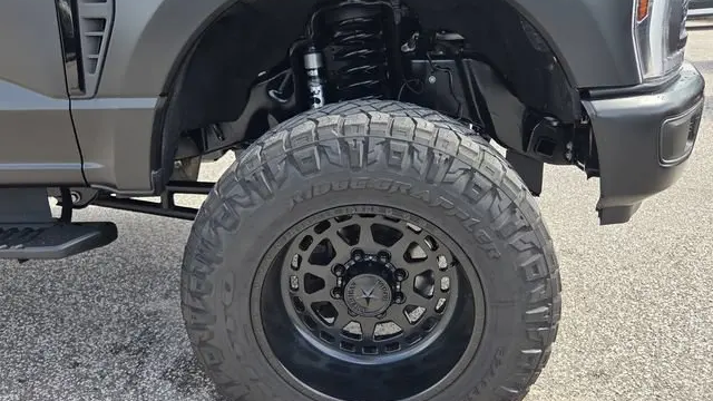 2024 Ford F-250 Super Duty Platinum