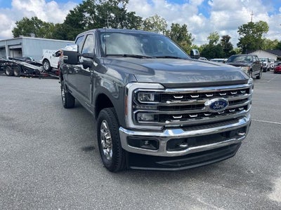2024 Ford F-250 Super Duty 4X4 Platinum 4DR Crew Cab 8 FT. LB Pickup