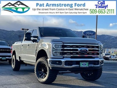 2025 Ford F-250 Super Duty 4X4 Lariat 4DR Crew Cab 6.8 FT. SB Pickup