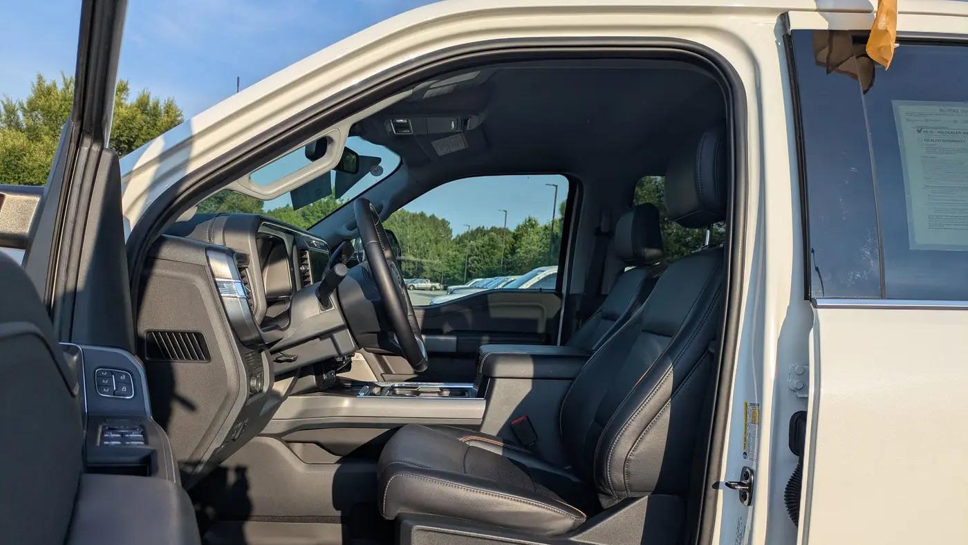 2025 Ford F-250 Super Duty XLT