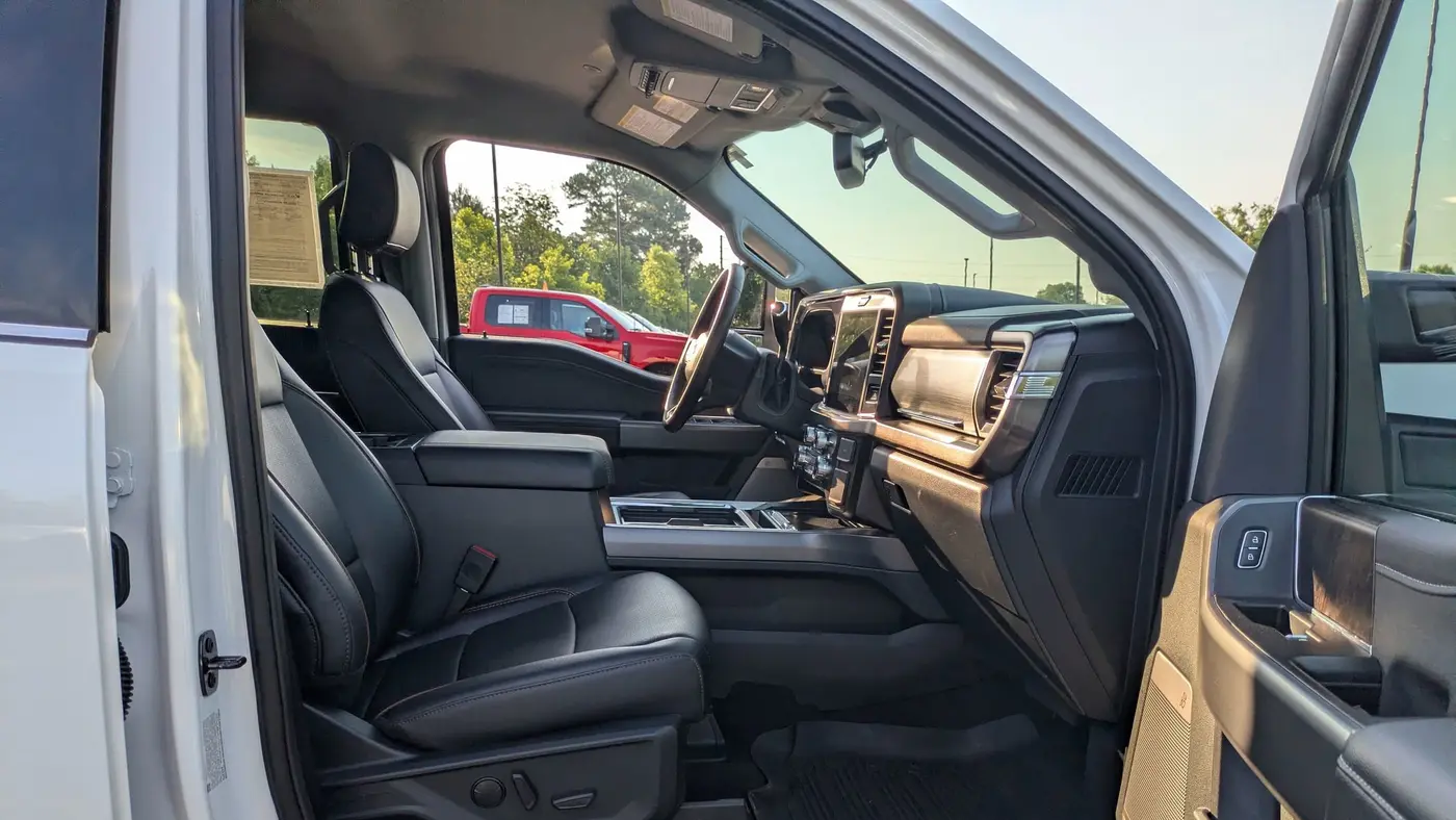 2025 Ford F-250 Super Duty XLT