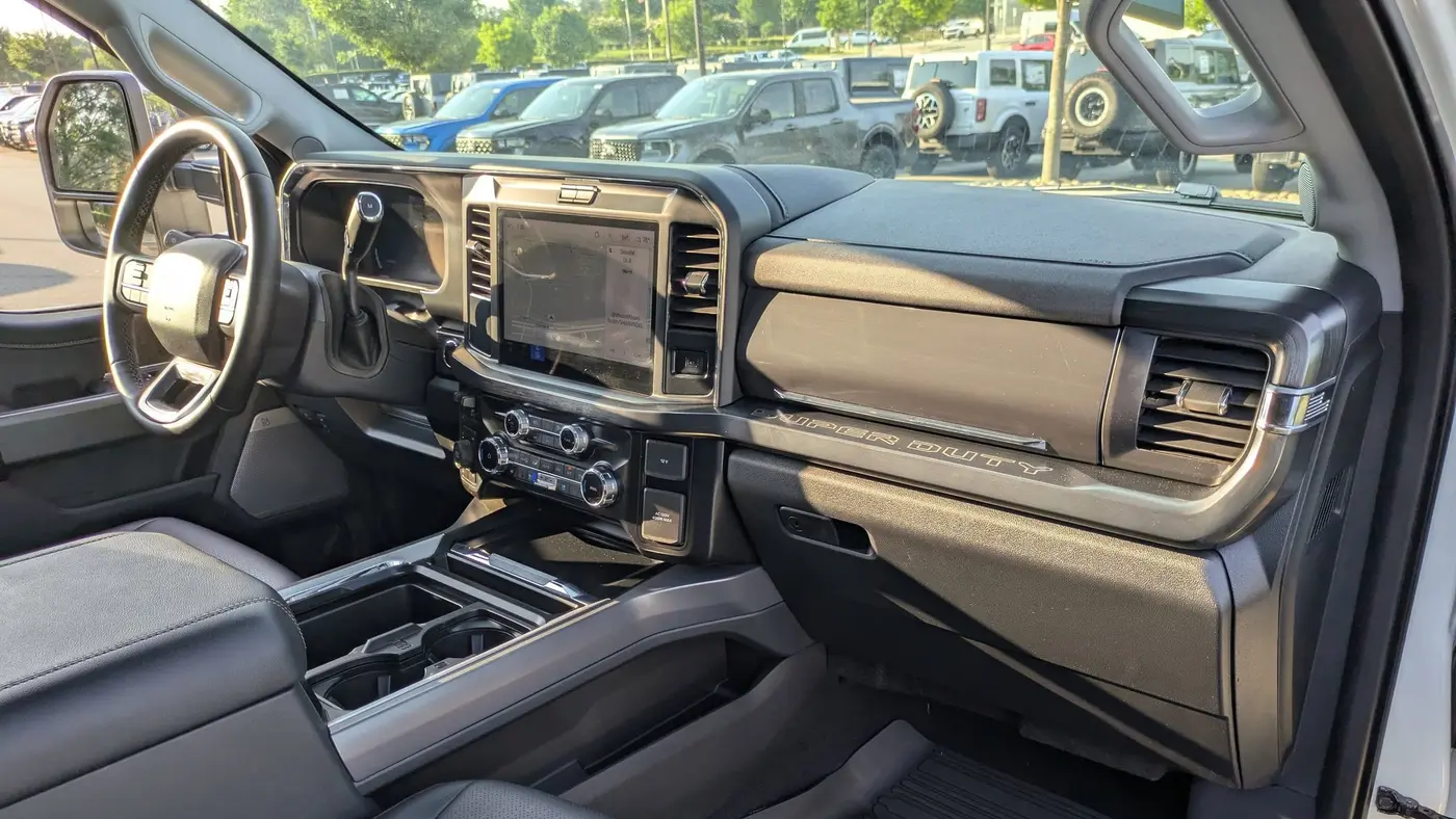 2025 Ford F-250 Super Duty XLT