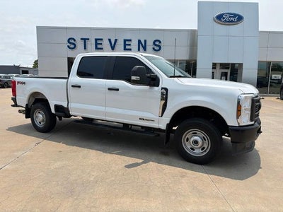 2025 Ford F-250 Super Duty 4X4 XL 4DR Crew Cab 8 FT. LB Pickup