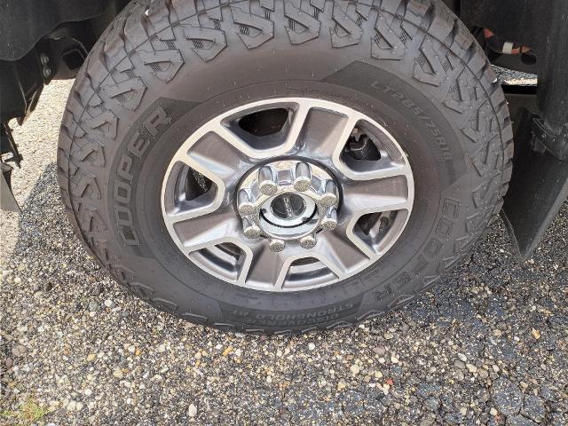 2025 Ford F-250 - $75,990
