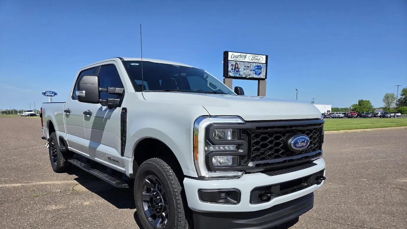 2025 Ford F-250 Super Duty XL