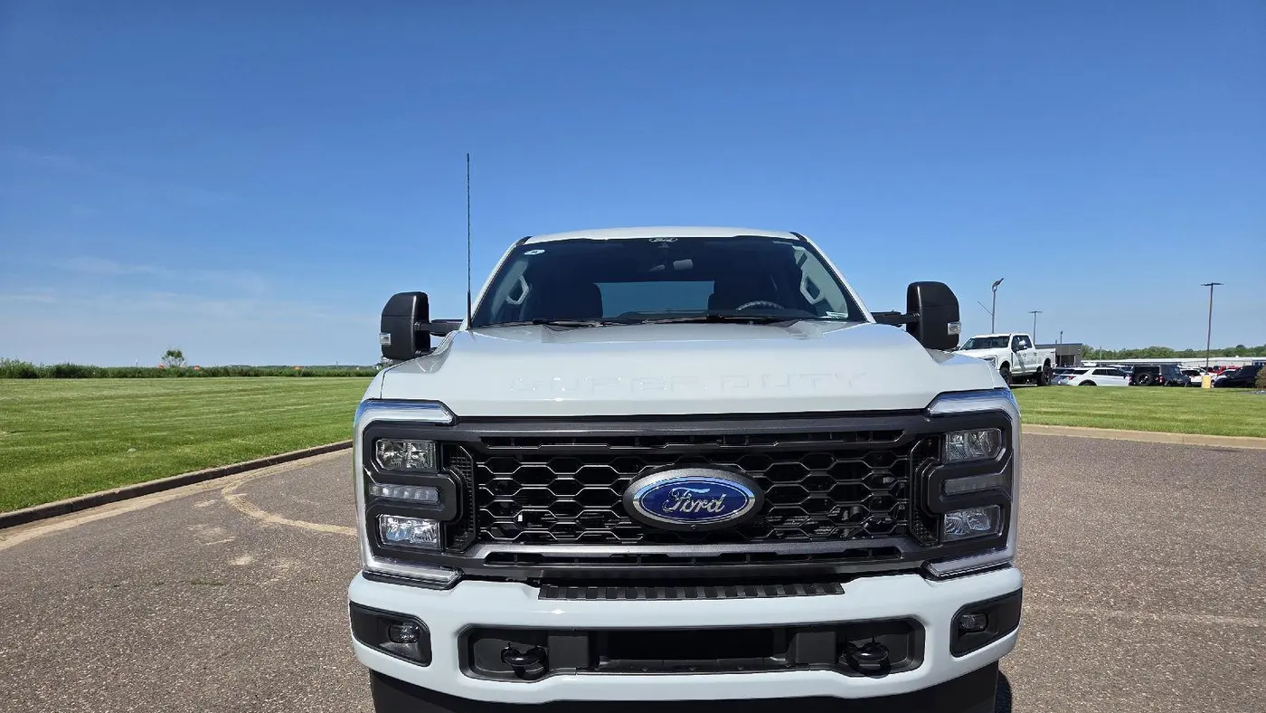 2025 Ford F-250 Super Duty XL