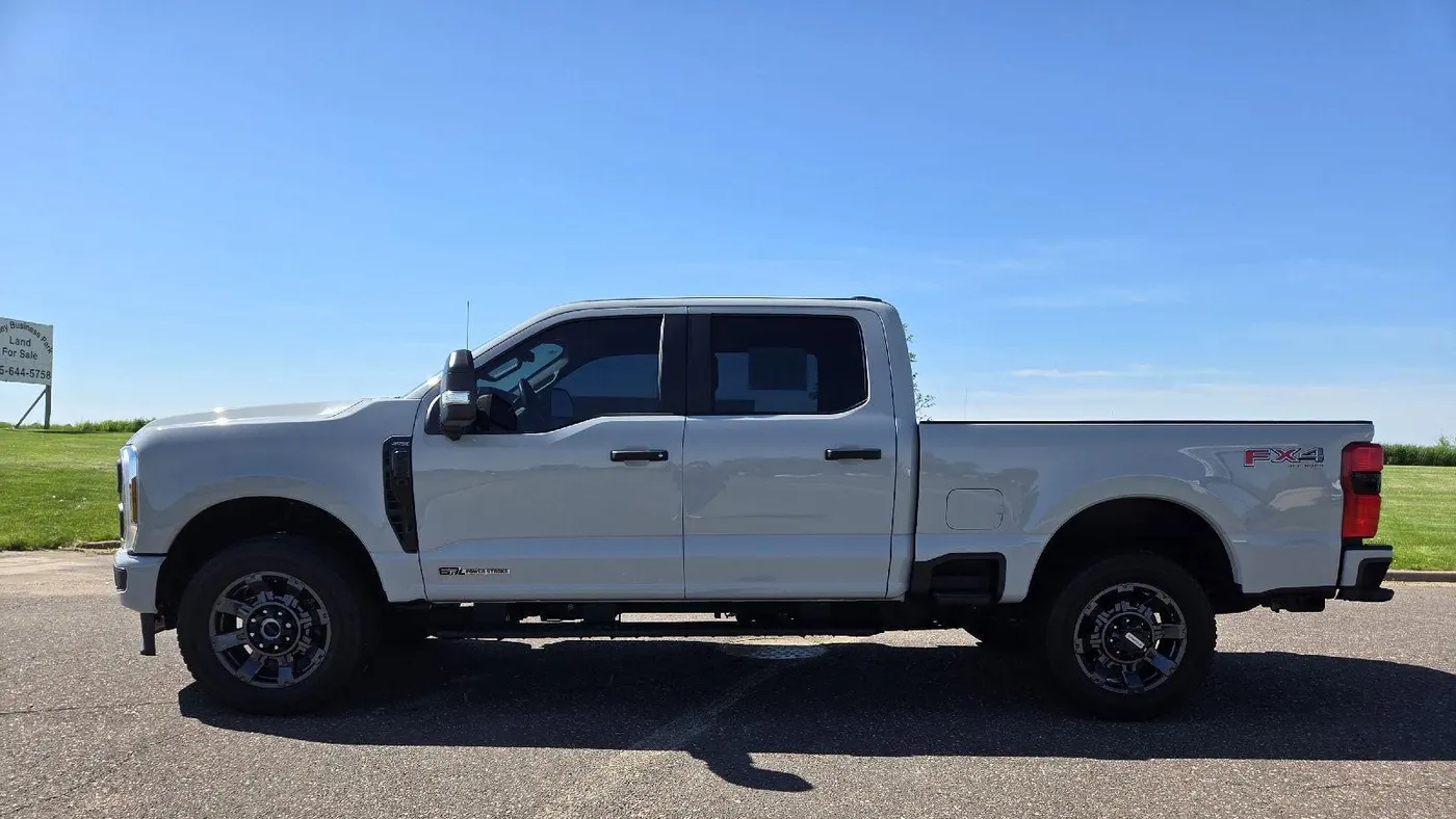 2025 Ford F-250 Super Duty XL