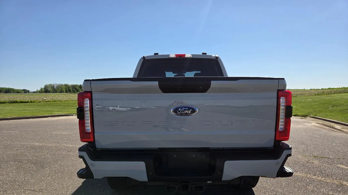 2025 Ford F-250 Super Duty XL