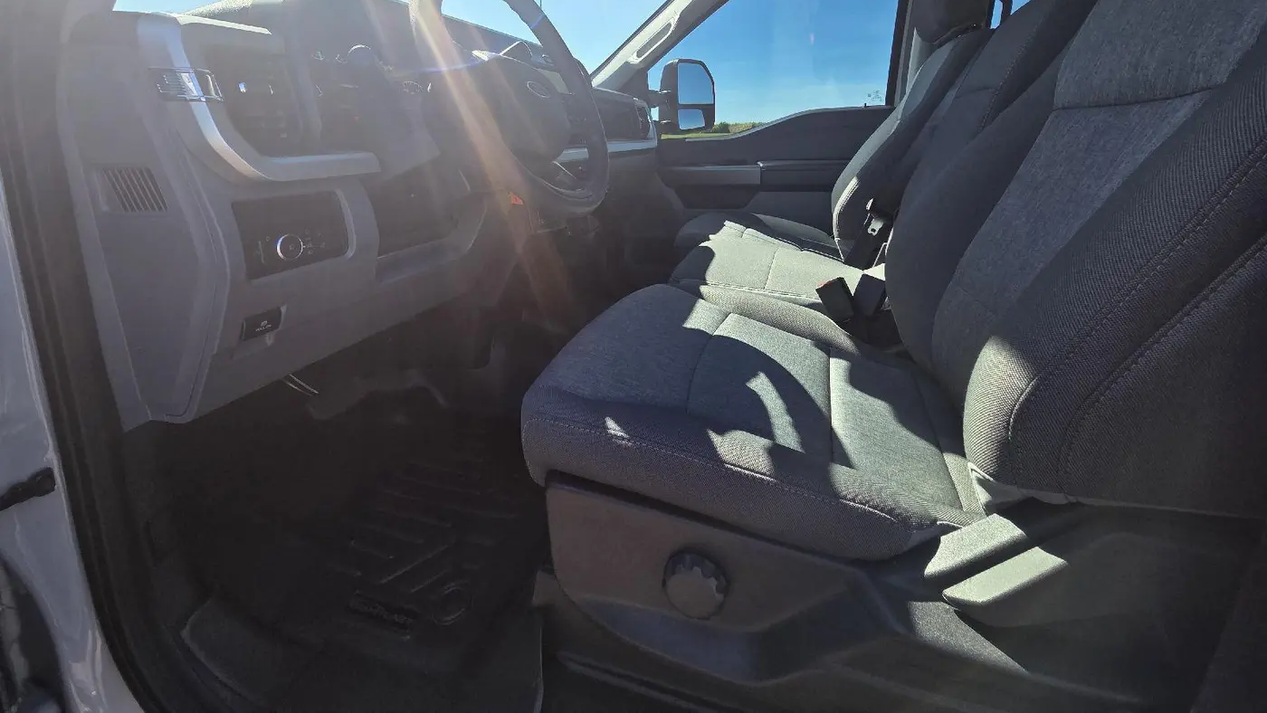 2025 Ford F-250 Super Duty XL