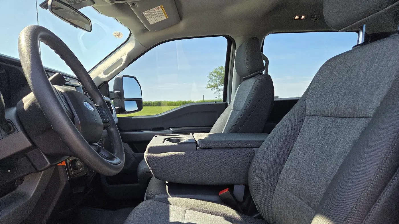 2025 Ford F-250 Super Duty XL