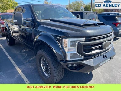 2020 Ford F-250 Super Duty 4X4 Platinum 4DR Crew Cab 6.8 FT. SB Pickup