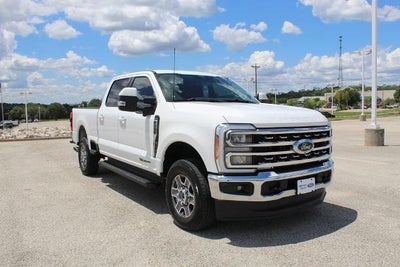 2023 Ford F-250 Super Duty 4X4 Lariat 4DR Crew Cab 8 FT. LB Pickup