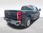 2023 F-250 Super Duty Thumbnail 6