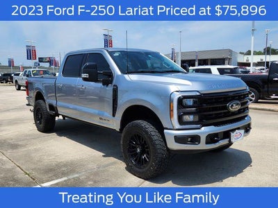 2023 Ford F-250 Super Duty 4X4 Lariat 4DR Crew Cab 6.8 FT. SB Pickup