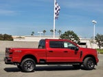 2023 F-250 Super Duty Thumbnail 3