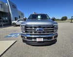 2023 F-250 Super Duty Thumbnail 3