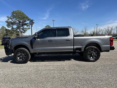 2023 Ford F-250 Super Duty 4X4 Lariat 4DR Crew Cab 6.8 FT. SB Pickup