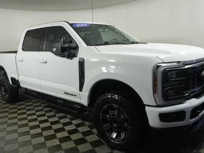 2024 Ford F-250 Super Duty 4X4 Lariat 4DR Crew Cab 8 FT. LB Pickup