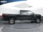 2024 F-250 Super Duty Thumbnail 8