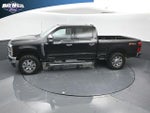 2024 F-250 Super Duty Thumbnail 12