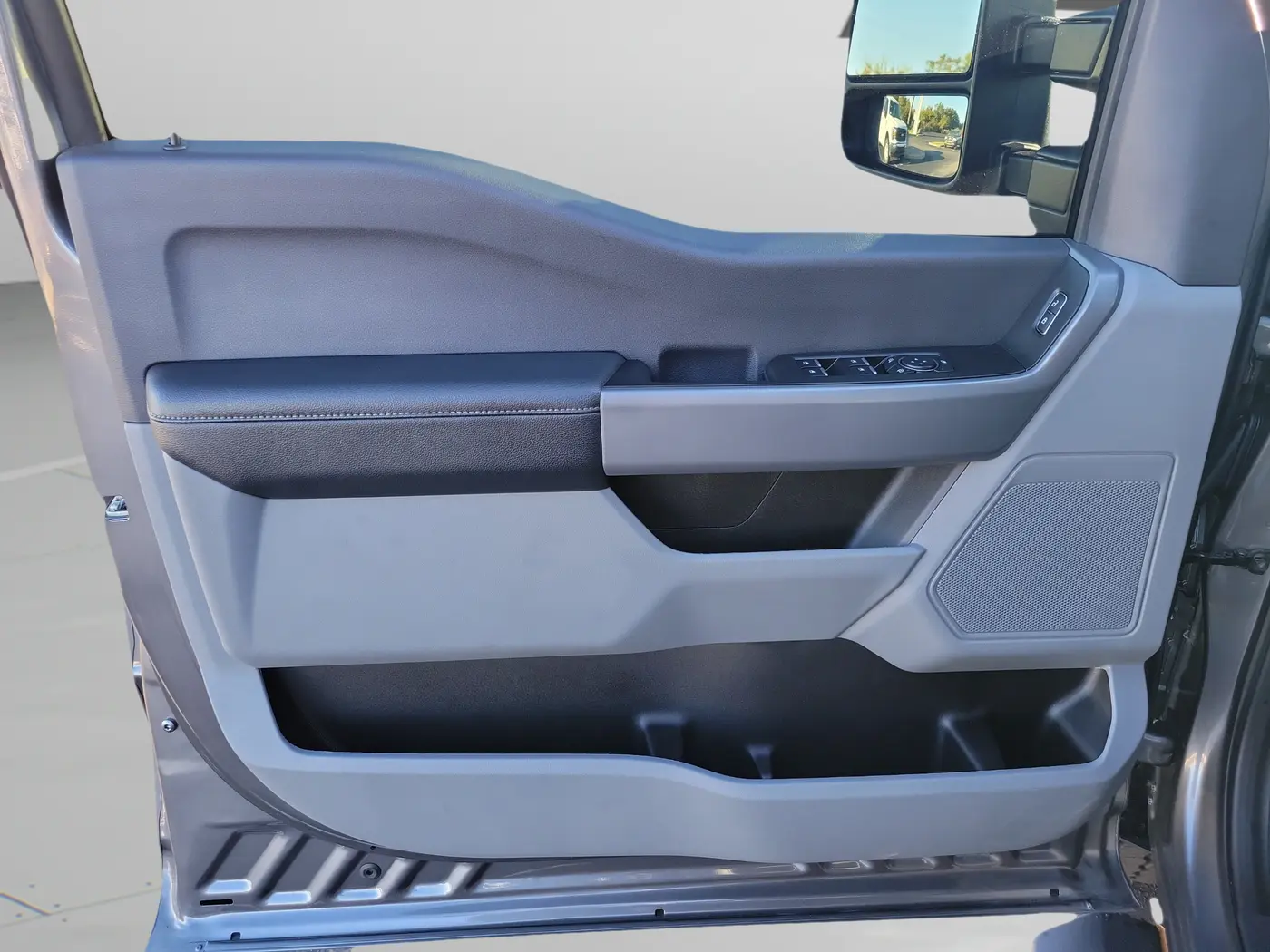 2024 Ford F-250 - $53,747