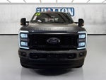 2024 F-250 Super Duty Thumbnail 2