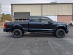 2024 F-250 Super Duty Thumbnail 3