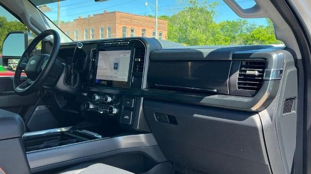2024 Ford F-250 Super Duty Platinum