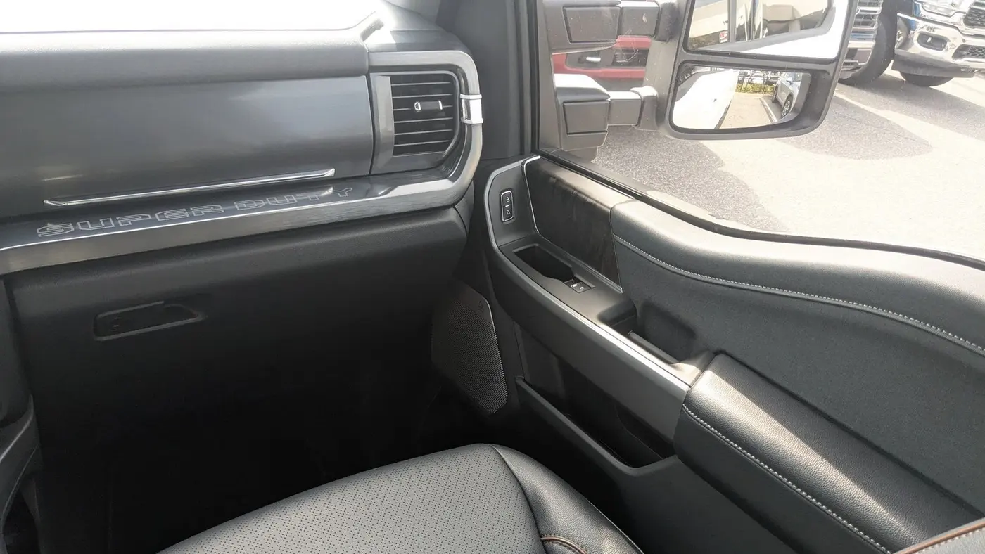 2025 Ford F-250 Super Duty XLT