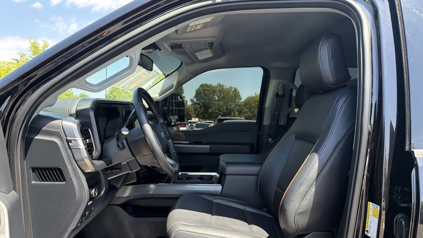 2025 Ford F-250 Super Duty XLT