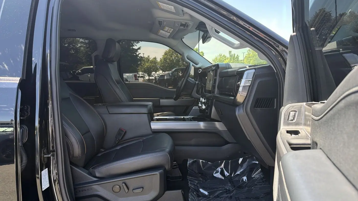 2025 Ford F-250 Super Duty XLT