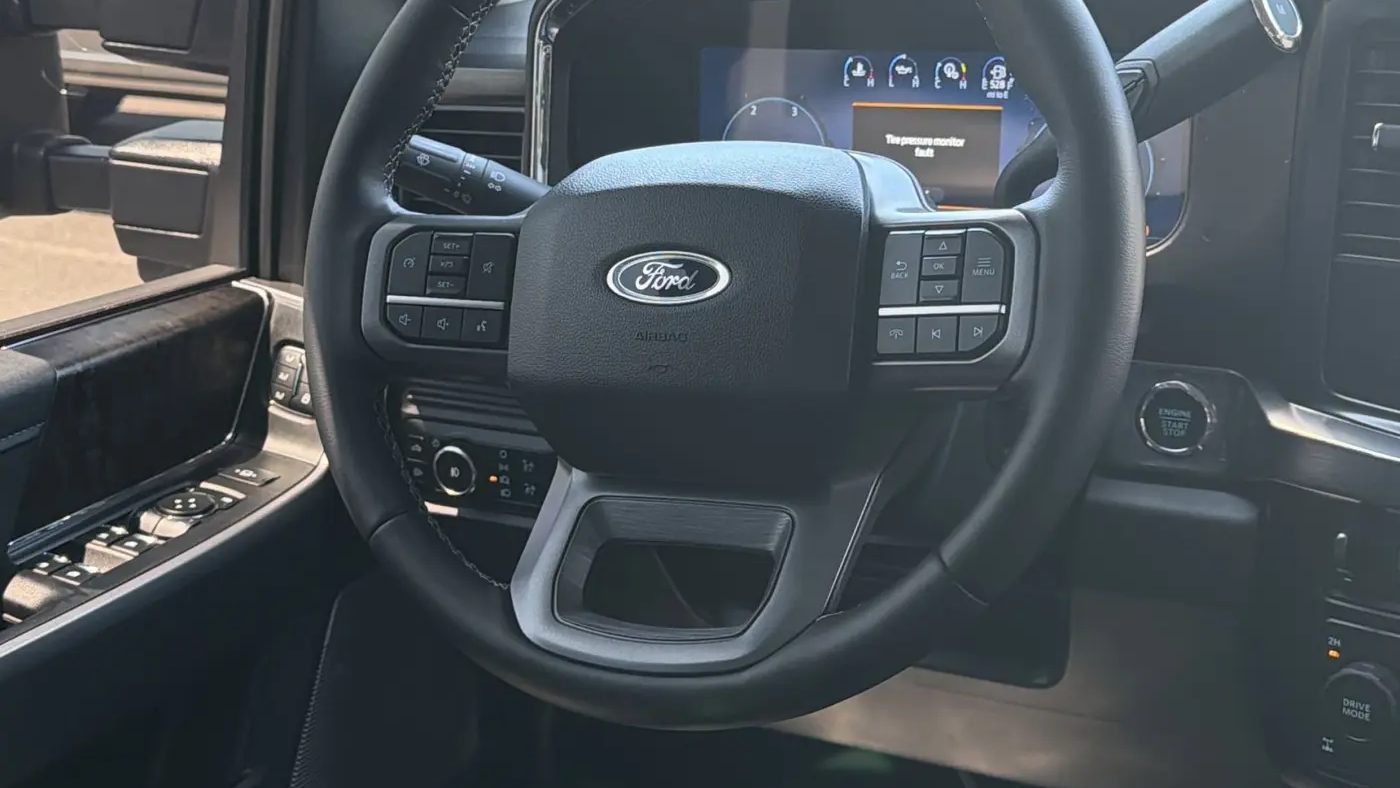 2025 Ford F-250 Super Duty XLT