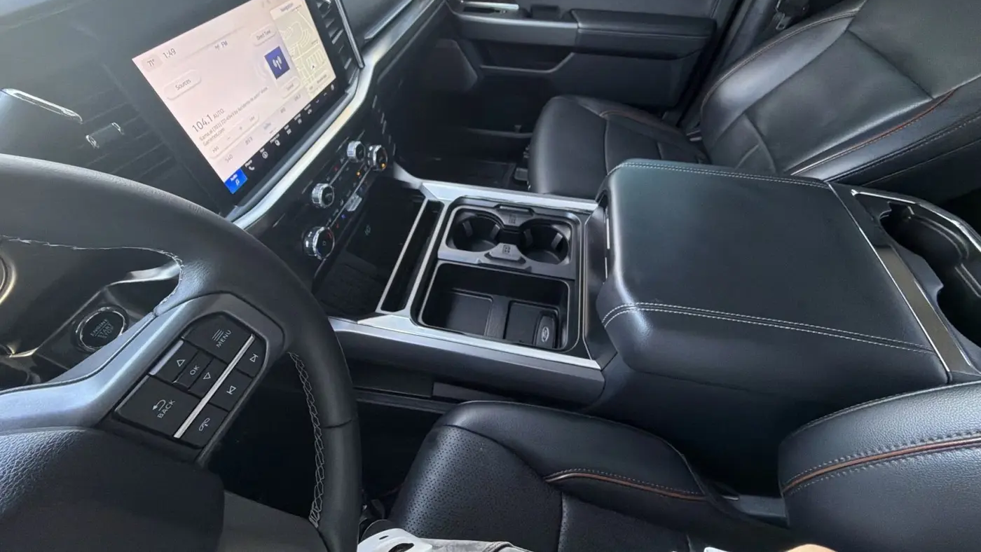 2025 Ford F-250 Super Duty XLT