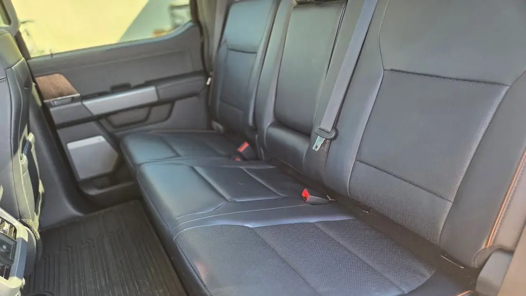 2025 Ford F-250 Super Duty Platinum