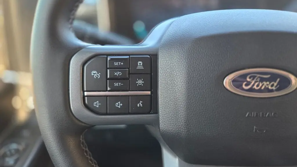 2025 Ford F-250 Super Duty Platinum