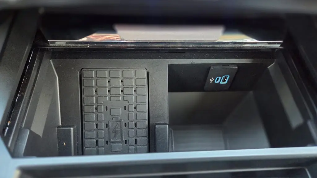 2025 Ford F-250 Super Duty Platinum