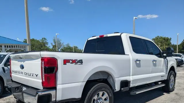 2025 Ford F-250 Super Duty Platinum